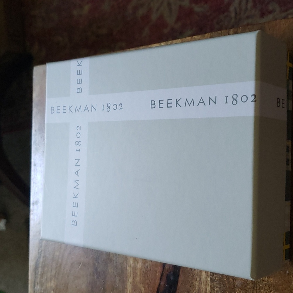 Beekman 1802 Lavender Goat Milk Gift Starter Body Care Kit - Picture 3 of 15